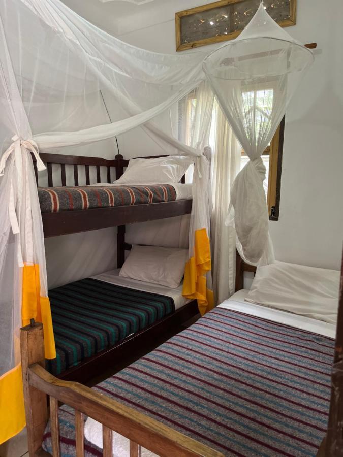 30 Wilson Bed & Breakfast Jinja Exterior photo