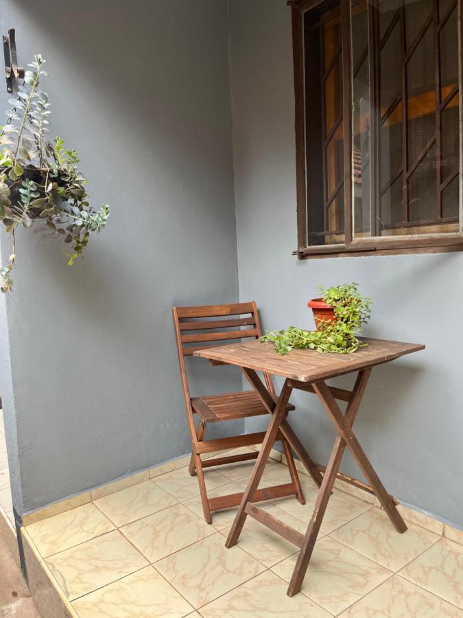 30 Wilson Bed & Breakfast Jinja Exterior photo