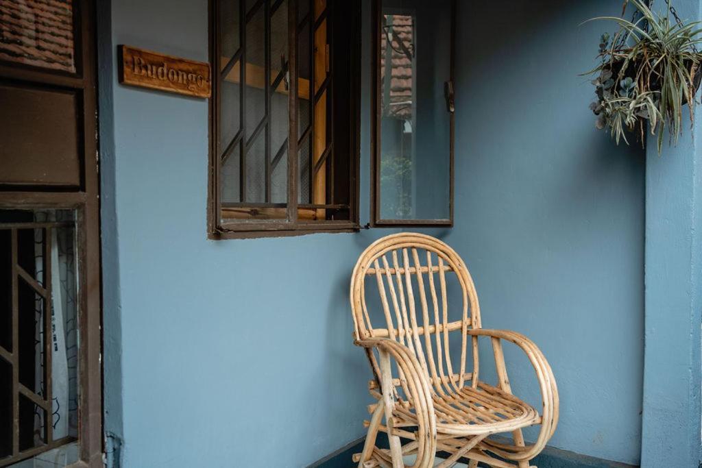 30 Wilson Bed & Breakfast Jinja Exterior photo